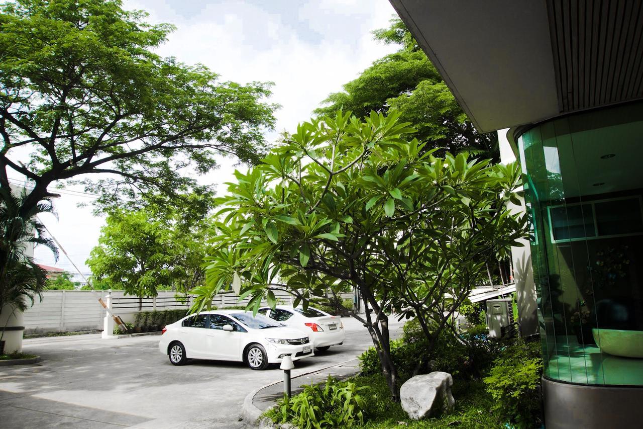Baan Boonanan Apartment Rangsit Bagian luar foto