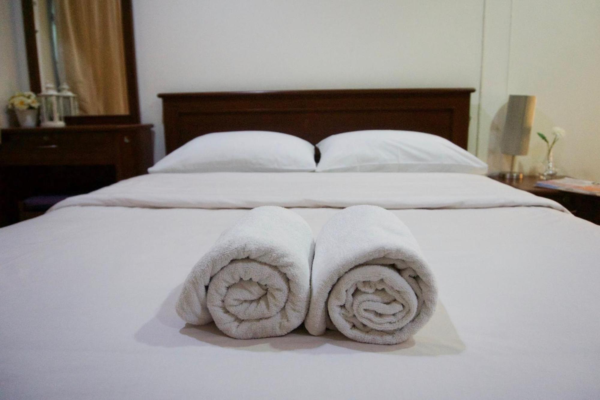 Baan Boonanan Apartment Rangsit Bagian luar foto