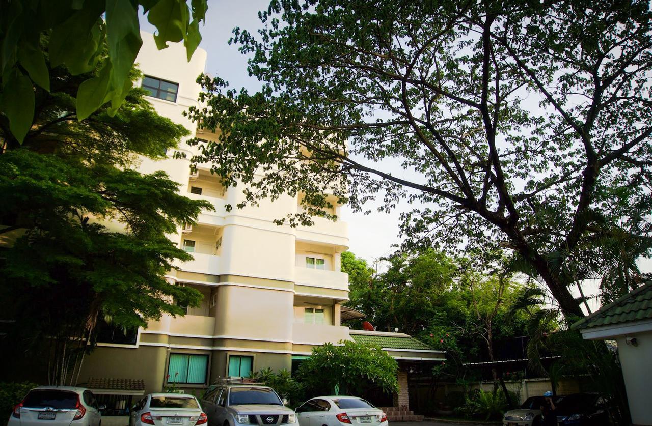 Baan Boonanan Apartment Rangsit Bagian luar foto